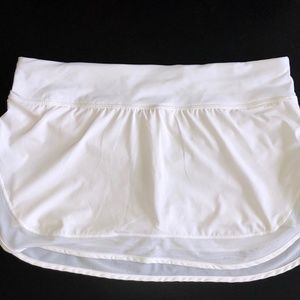 Lululemon Hotty Hot Skirt II Sz 10 White